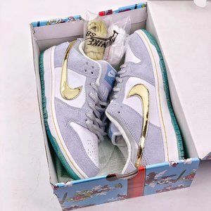 BP Toddler Sean Cliver x Nike SB Dunk Low Pro QS Holiday Special White Blue Gold